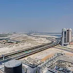 Remarkable Apartment In Downtown Near Dubai Mall