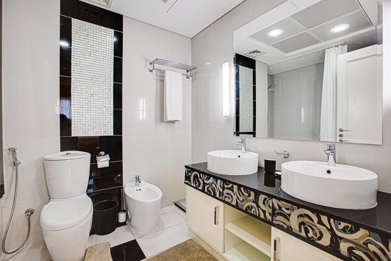Apartment Remarkable In Downtown Near Mall