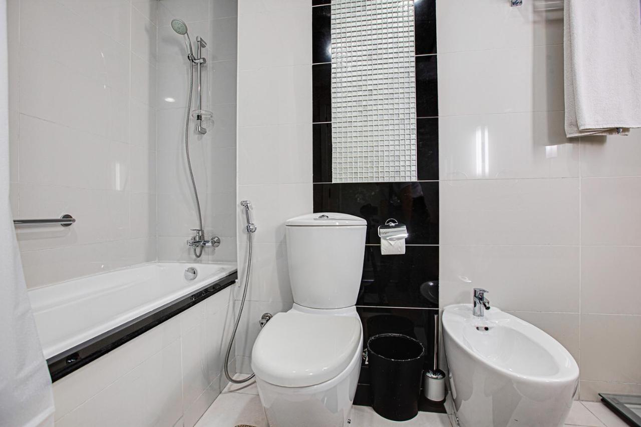 Apartment Remarkable In Downtown Near Mall